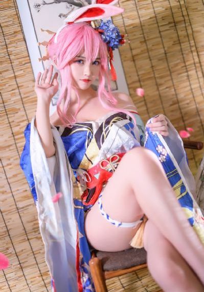 美女被羞羞在线观看网站免费_720在线播放观看