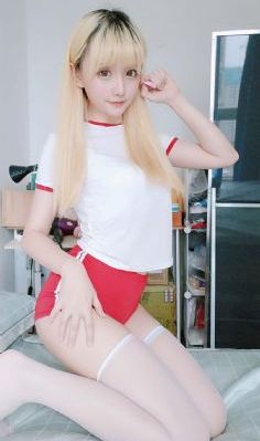 欧美大鸡巴爱插肥逼逼_720超清在线观看