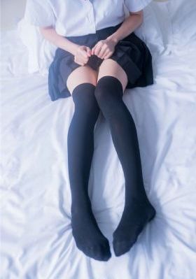 少妇精品视频无码专区下_国产剧HD高清在线观看