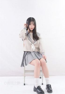 亚洲制服中文字幕_高清超清在线观看